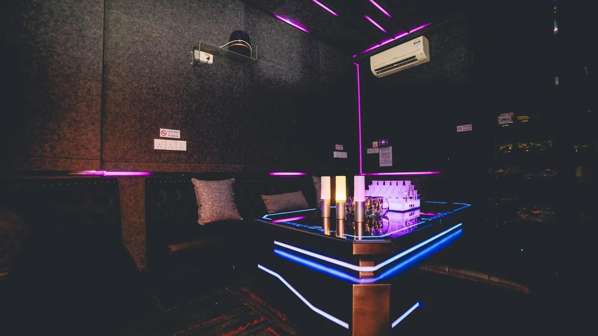1 Tebrau Luxury Family Karaoke Chill Room 2Br By Our Stay Johor Bahru 0*,
