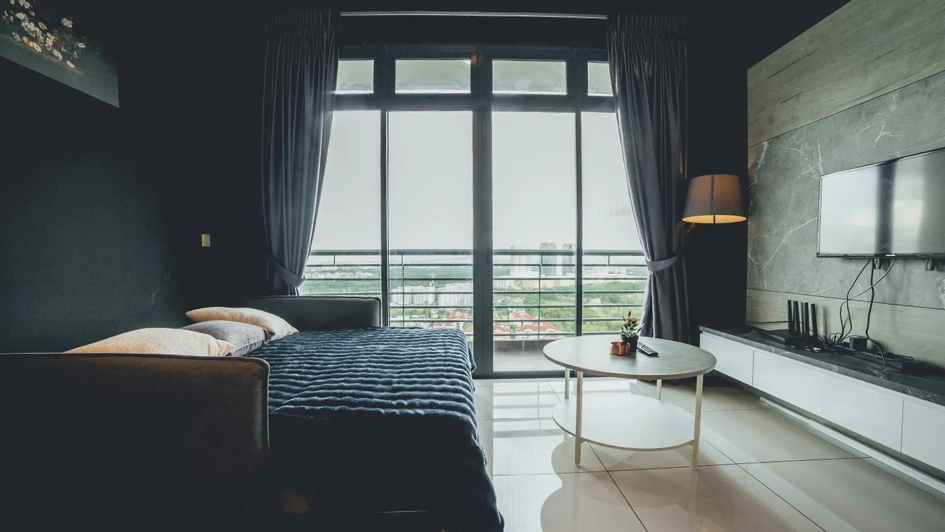 1 Tebrau Luxury Family Karaoke Chill Room 2Br By Our Stay Johor Bahru Apartment
